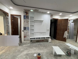 Parking in 3 BHK Builder Floor at Rohini Sector 15 – for Sale