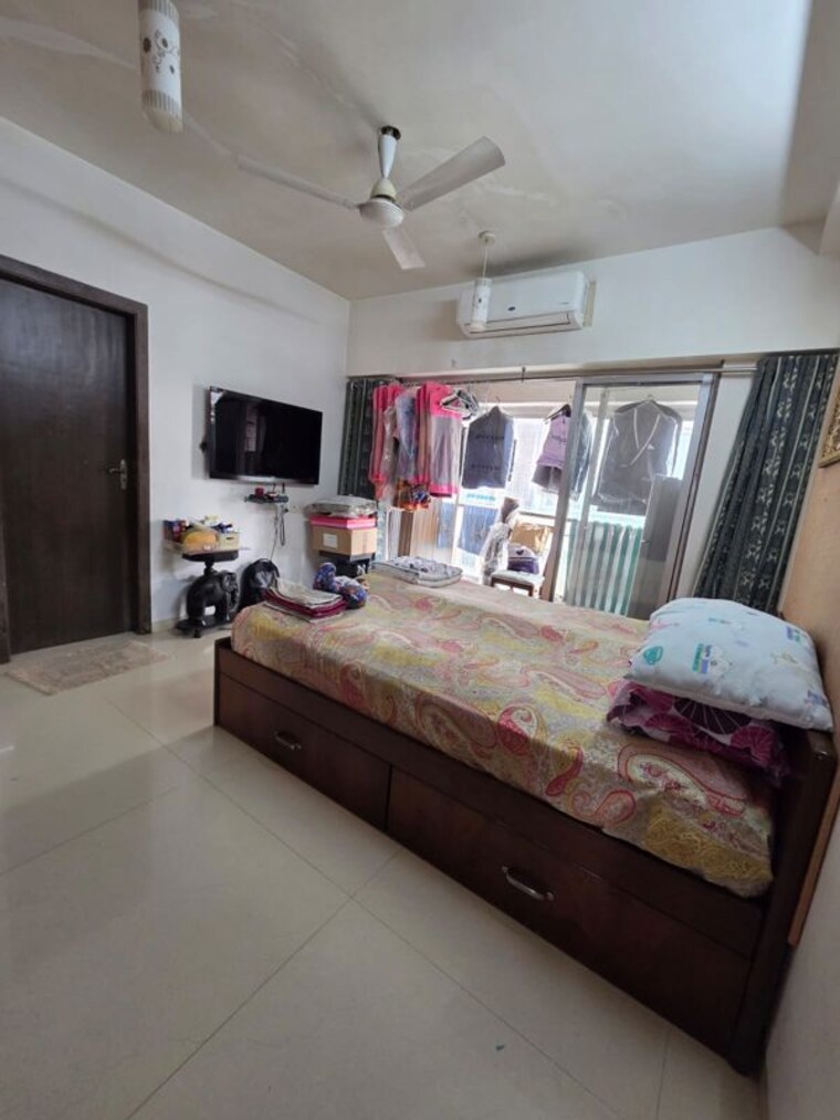 Bedroom, adani-group-western-heights 3 Bedroom 1516 Sq.Ft. Apartment In Andheri West Mumbai 10596617