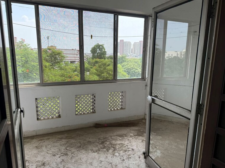 Balcony, the-retreat-gurgaon 2 Bedroom 1200 Sq.Ft. Apartment In Sector 41 Gurgaon 10596634