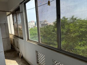 2 BHK Apartment For Rent in The Retreat Gurgaon, Sector 41