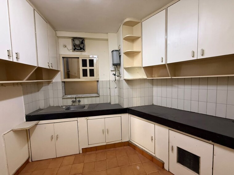Kitchen, the-retreat-gurgaon 2 Bedroom 1200 Sq.Ft. Apartment In Sector 41 Gurgaon 10596634