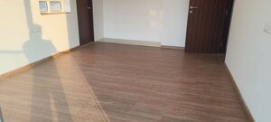 Room in 2 BHK Apartment at Indiabulls One Indiabulls, Pokhran Road No Two – for Rent