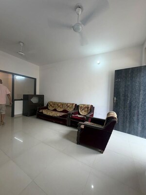 Living Room in 2 BHK Builder Floor at Chattarpur – for Rent
