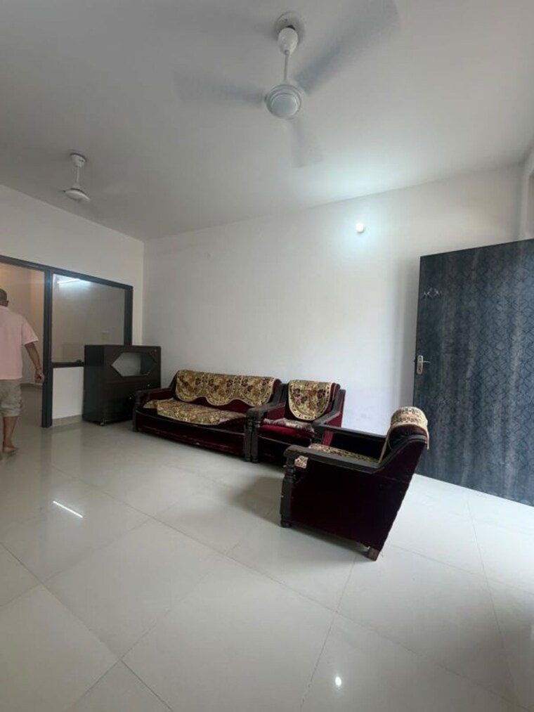 Living Room, chattarpur 2 Bedroom 780 Sq.Ft. Builder Floor In Chattarpur Delhi 10596647