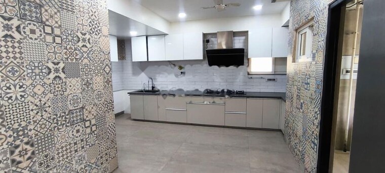 Kitchen, trendset-winz 3 Bedroom 4000 Sq.Ft. Apartment In Nanakramguda Hyderabad 10596674