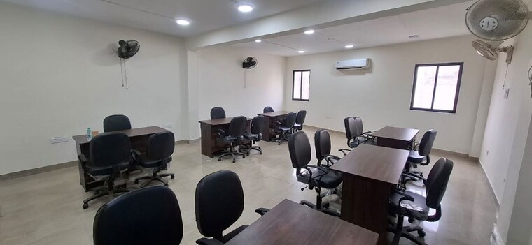 Team Area, saket Commercial Office Space in IT/SEZ 1900 Sq.Ft. In Saket Delhi 10580036