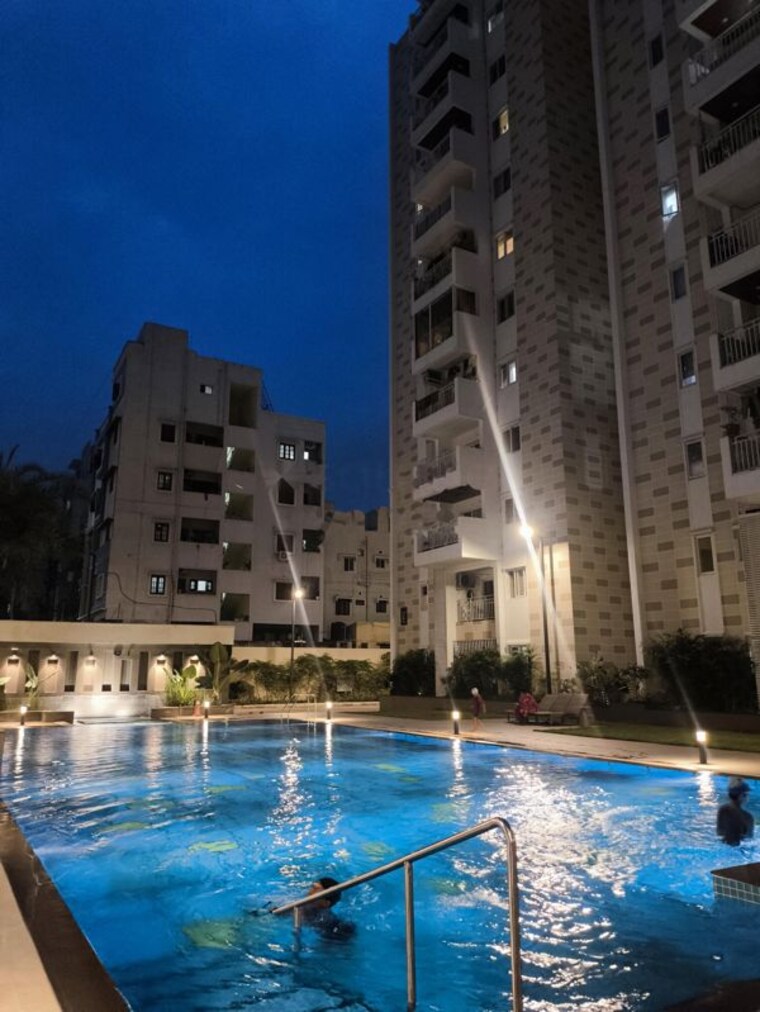 Exterior View, ambience-courtyard 3 Bedroom 2750 Sq.Ft. Apartment In Manikonda Hyderabad 10596687