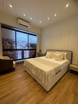Bedroom in 3 BHK Apartment at Rustomjee Elita, Andheri West – for Rent