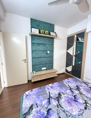 Bedroom in 2.5 BHK Apartment at M3M Marina, Sector 68 – for Rent