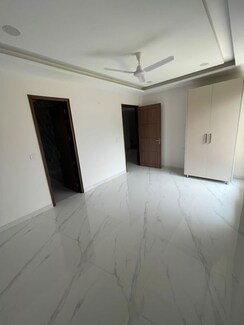2 BHK Builder Floor For Rent in Sector 23