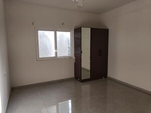 Room in 3 BHK Apartment at EIPL Corner Stone, Gandipet – for Rent