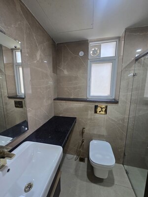 Bathroom in 2 BHK Apartment at Smart World Orchard, Sector 61 – for Rent