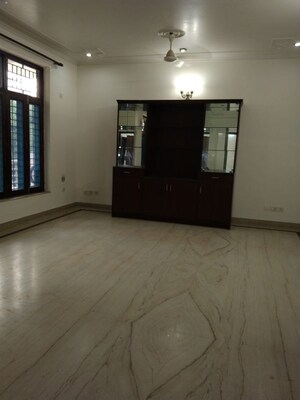 1.5 BHK Villa For Rent in Sector 23