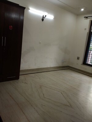 Room in 1.5 BHK Villa at Sector 23 – for Rent