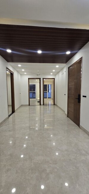 Living Room in 4 BHK Apartment at Ansal API Versalia, Sector 67a – for Rent
