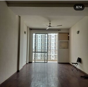 Building Lobby in 3 BHK Apartment at DLF The Wellington Estate, Dlf Phase V – for Rent