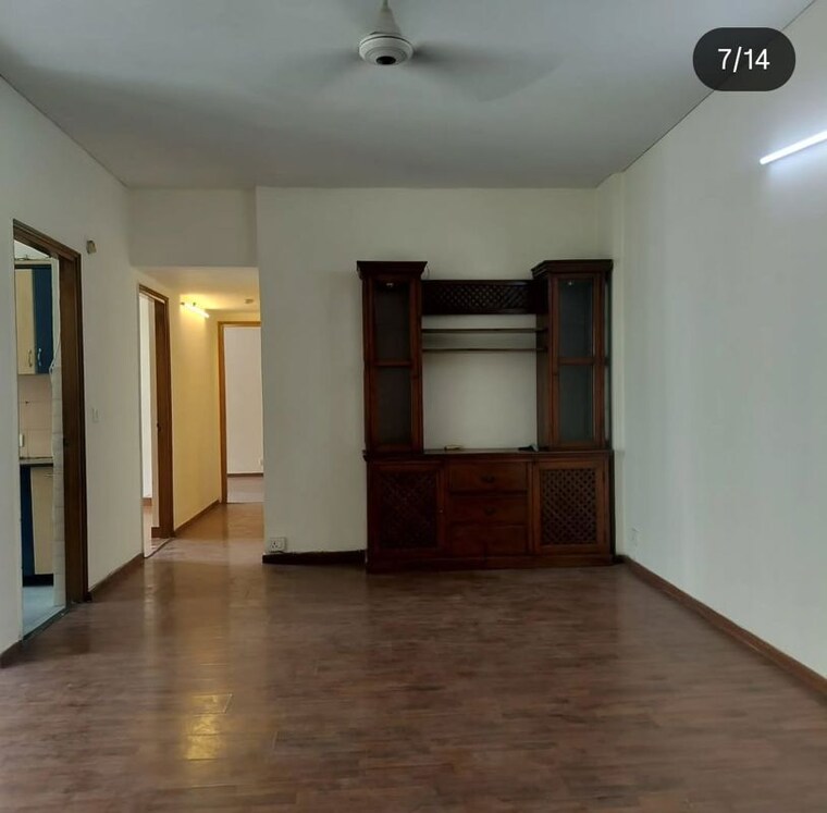 Room, dlf-the-wellington-estate 3 Bedroom 1450 Sq.Ft. Apartment In Dlf Phase V Gurgaon 10596742