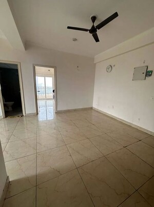 Bathroom in 3 BHK Apartment at Supertech Cape Town, Sector 74 – for Rent