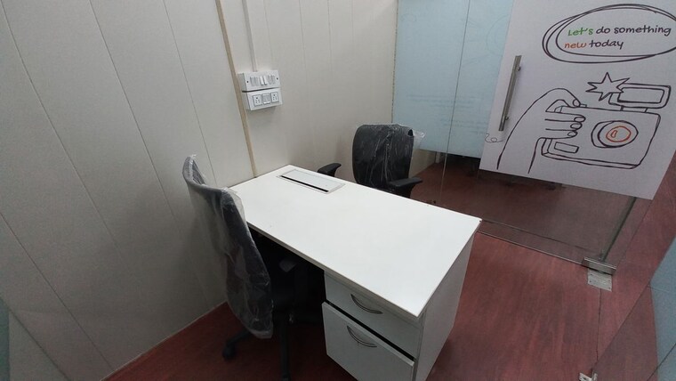 Team Area, sector 63 Commercial Office Space 1800 Sq.Ft. In Sector 63 Noida 10596745