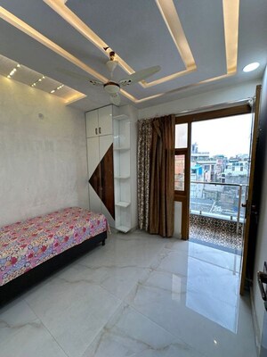 Bedroom in 3 BHK Builder Floor at Uttam Nagar – for Rent