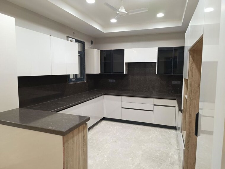 Kitchen, sushant lok i 4 Bedroom 300 Sq.Yd. Builder Floor In Sushant Lok I Gurgaon 10596835