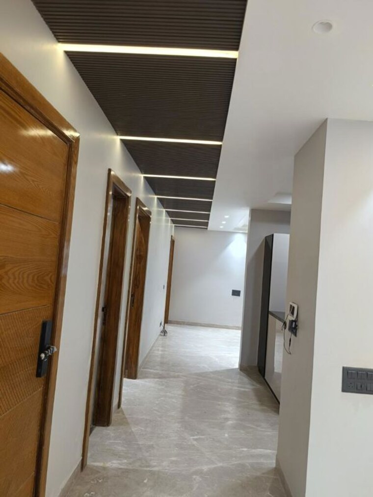 undefined, sushant lok i 4 Bedroom 300 Sq.Yd. Builder Floor In Sushant Lok I Gurgaon 10596835