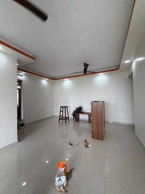 Furnished Amenities in 3 BHK Apartment at Lashkaria Indrasukh, Andheri West – for Rent