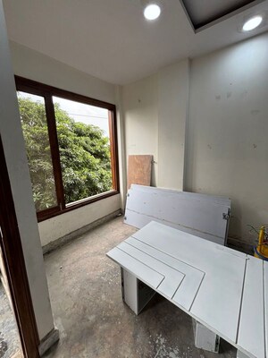 Balcony in 3 BHK Builder Floor at Rohini Sector 15 – for Sale