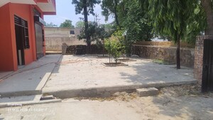 Plot Area in  Warehouse at Badshahpur – for Rent