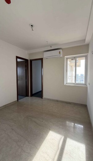3.5 BHK Apartment For Rent in Anant Raj The Estate Floors, Sector 63a