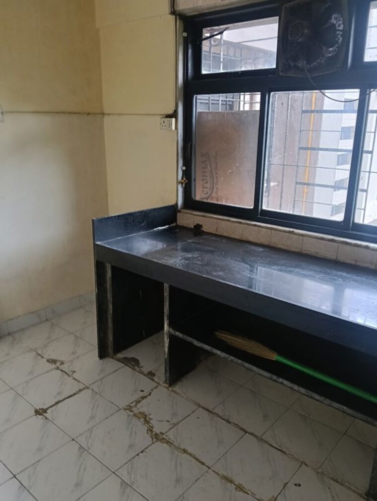 Kitchen, classic-view-apartments 2 Bedroom 620 Sq.Ft. Apartment In Dahisar West Mumbai 10596864