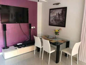 2 BHK Apartment For Rent in Rangoli Smruti, Santacruz West
