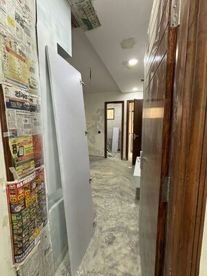 Building Lobby in 4 BHK Builder Floor at Rohini Sector 15 – for Sale