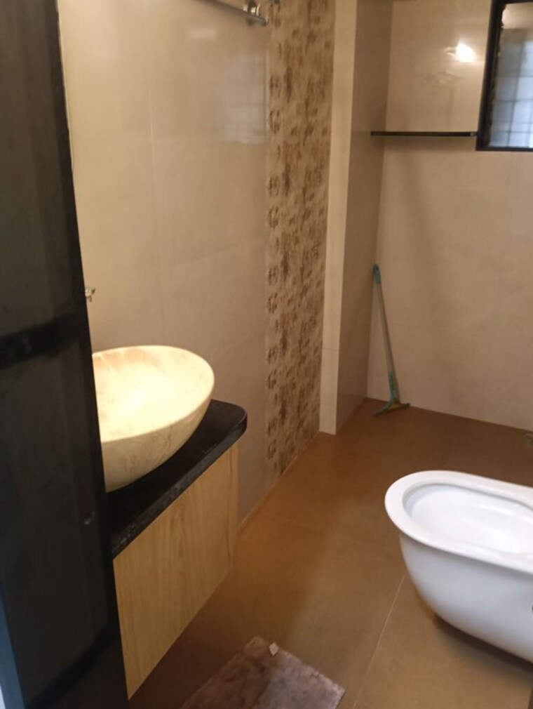 Bathroom, ekta-vivek-enclave 1 Bedroom 500 Sq.Ft. Apartment In Dahisar West Mumbai 10596879