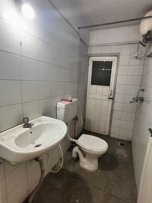 Bathroom in 2 BHK Apartment at Palazzio CHS, Powai – for Rent