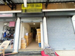  Shop – Exterior View View at Tragad - for Sale