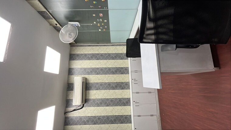 Team Area, sector 63 Commercial Office Space 516 Sq.Ft. In Sector 63 Noida 10596950