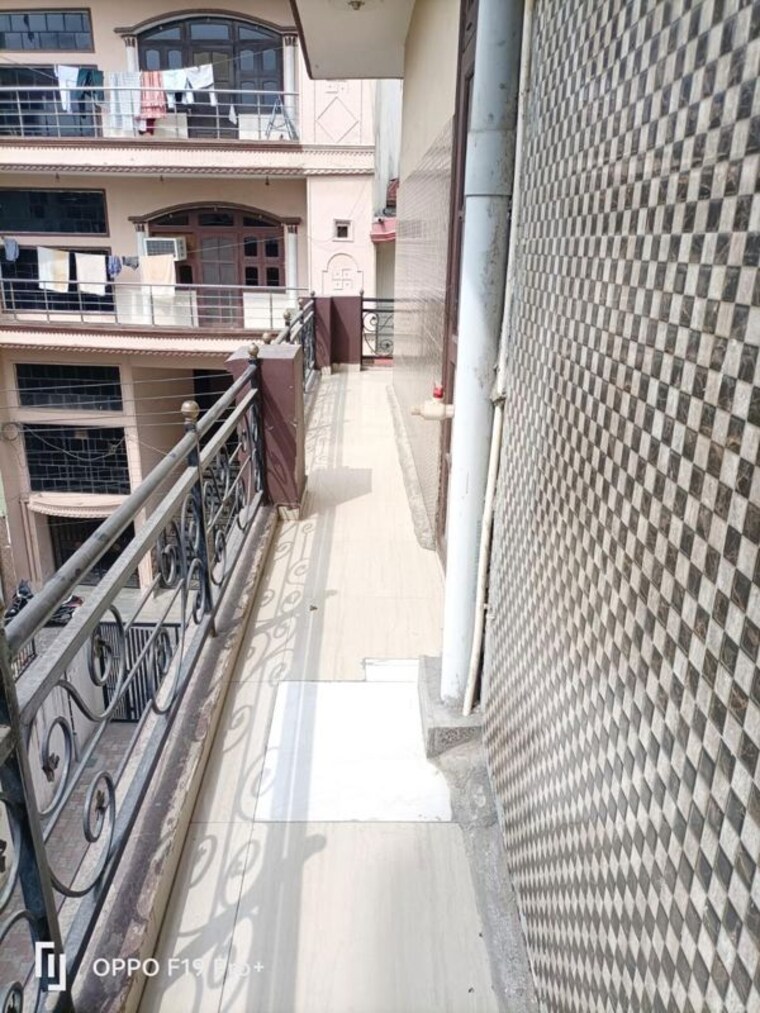 Balcony, unitech-arcadia 2 Bedroom 150 Sq.Yd. Independent House In South City 2 Gurgaon 10596791