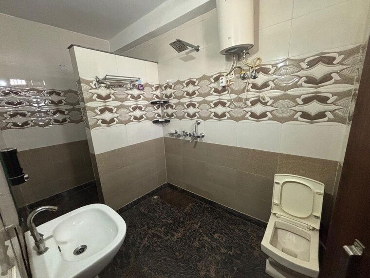 Team Area, south city 2 2 Bedroom 150 Sq.Yd. Builder Floor In South City 2 Gurgaon 10592454