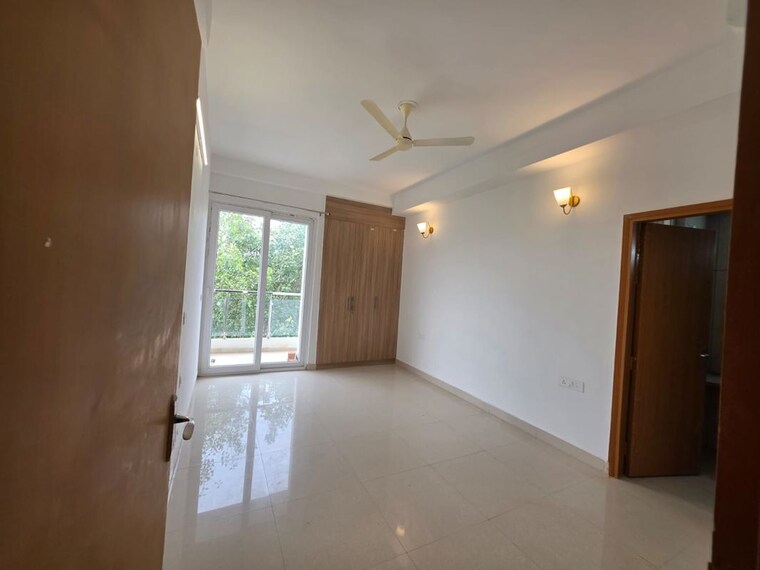 Room, ss-linden 4 Bedroom 2750 Sq.Ft. Builder Floor In Sector 84 Gurgaon 10596972