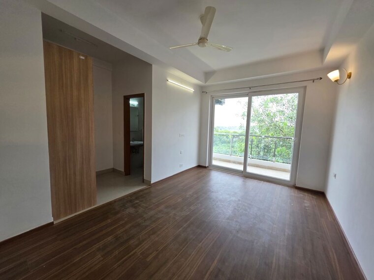 Room, ss-linden 4 Bedroom 2750 Sq.Ft. Builder Floor In Sector 84 Gurgaon 10596972
