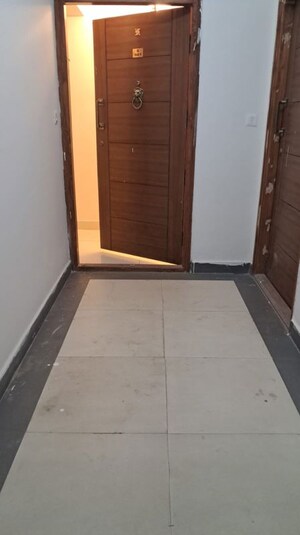 2 BHK Apartment For Rent in Mahaveer Celesse, Hunasamaranahalli
