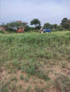 Plot For Sale in Sultanpur Road