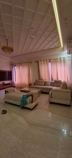 Living Room in 4 BHK Builder Floor at Chittaranjan Park – for Rent