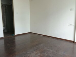 Room in 3 BHK Apartment at VTP Solitaire, Baner – for Rent