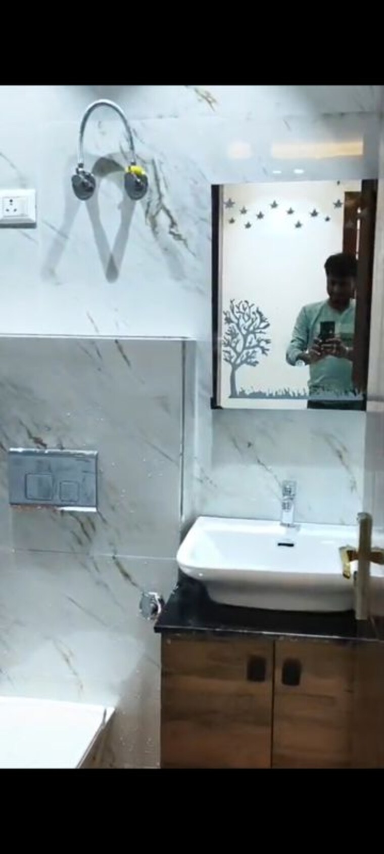 Bathroom, mahavir enclave 2 Bedroom 650 Sq.Ft. Builder Floor In Mahavir Enclave Delhi 10597045