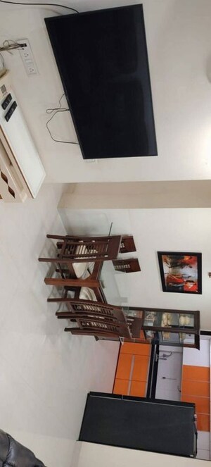 Furnished Amenities in 2 BHK Apartment at RNA Heights, Andheri East – for Rent