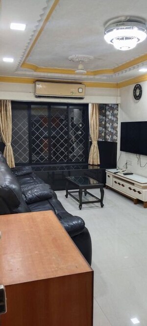 2 BHK Apartment For Rent in RNA Heights, Andheri East