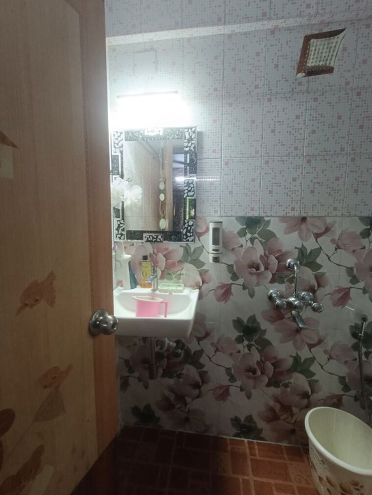Bathroom, sector 12 kopar khairane 2 Bedroom 710 Sq.Ft. Apartment In Sector 12 Kopar Khairane Navi Mumbai 10597057