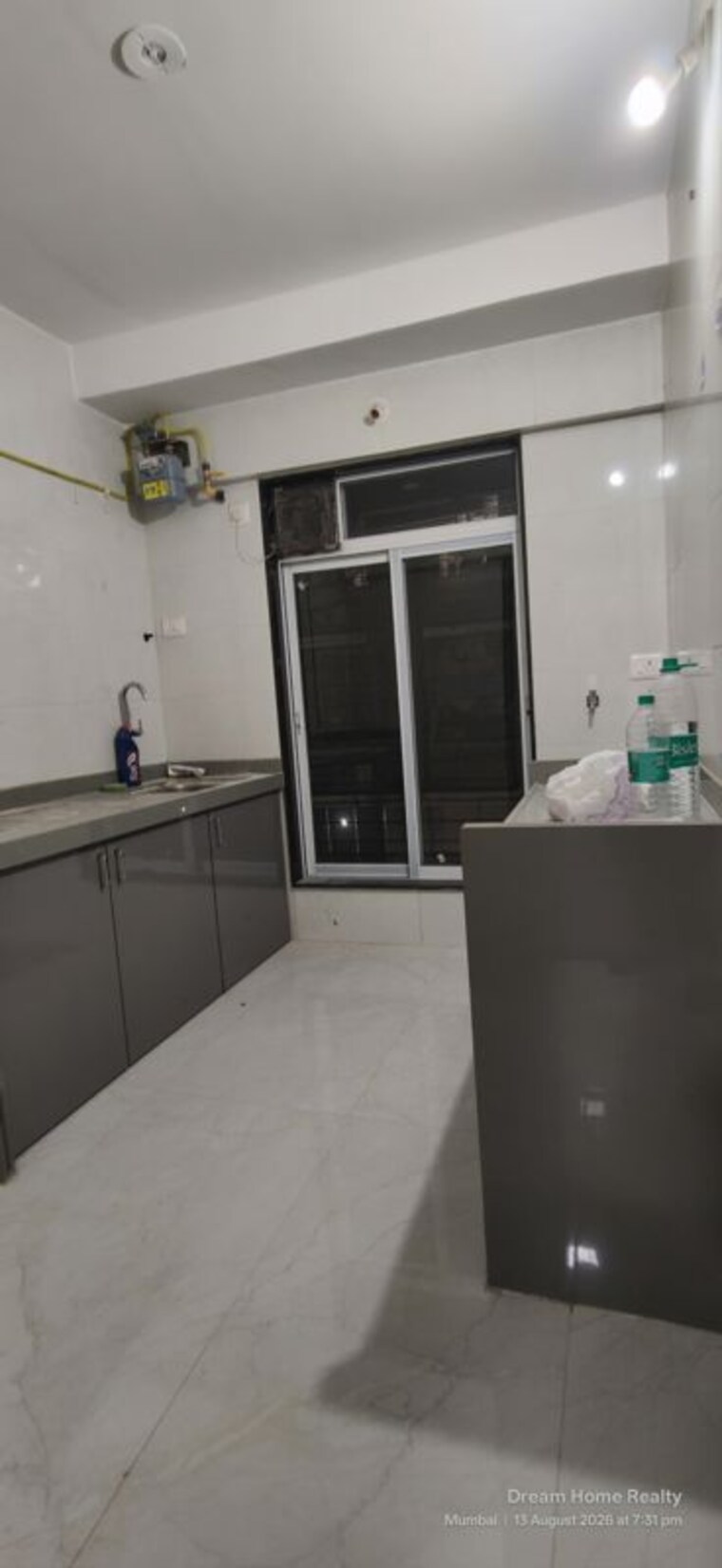 Bathroom, accord-bindra-one 1 Bedroom 550 Sq.Ft. Apartment In Andheri East Mumbai 10597056